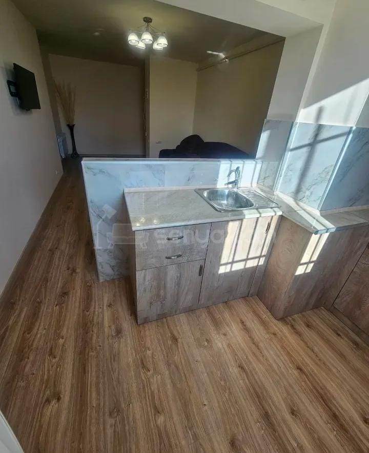 2 Սենյականոց Բնակարան Նորակառույցում, 45քմ, 1/12 հարկ, Նորմալ Վիճակում, Կահավորված, Արևկող