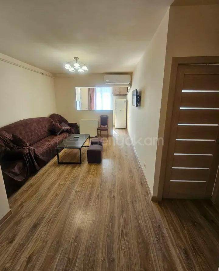 2 Սենյականոց Բնակարան Նորակառույցում, 45քմ, 1/12 հարկ, Նորմալ Վիճակում, Կահավորված, Արևկող