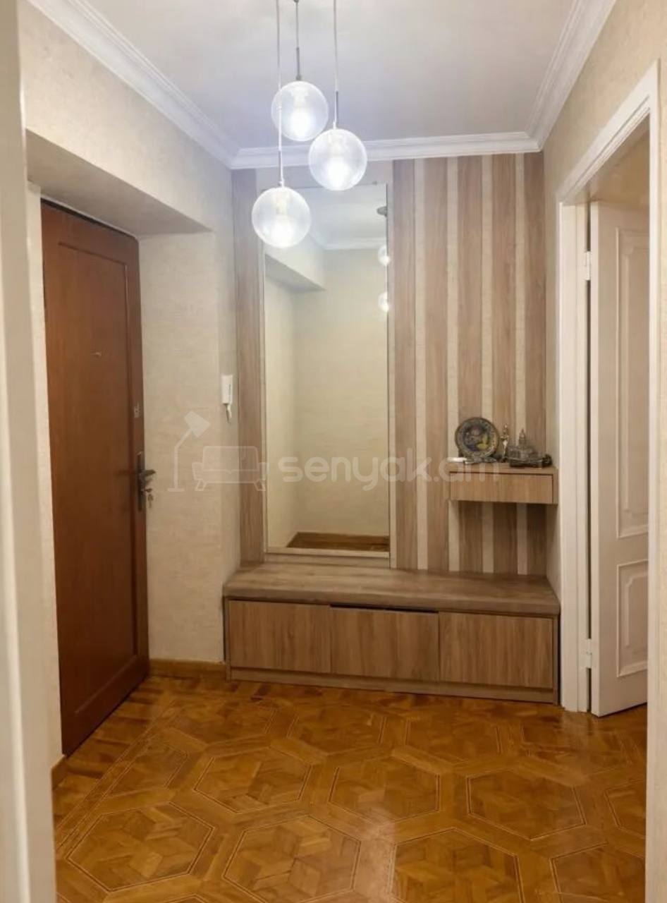 3 Սենյականոց Բնակարան, 90քմ, 8/10 հարկ, Կապիտալ Վերանորոգված