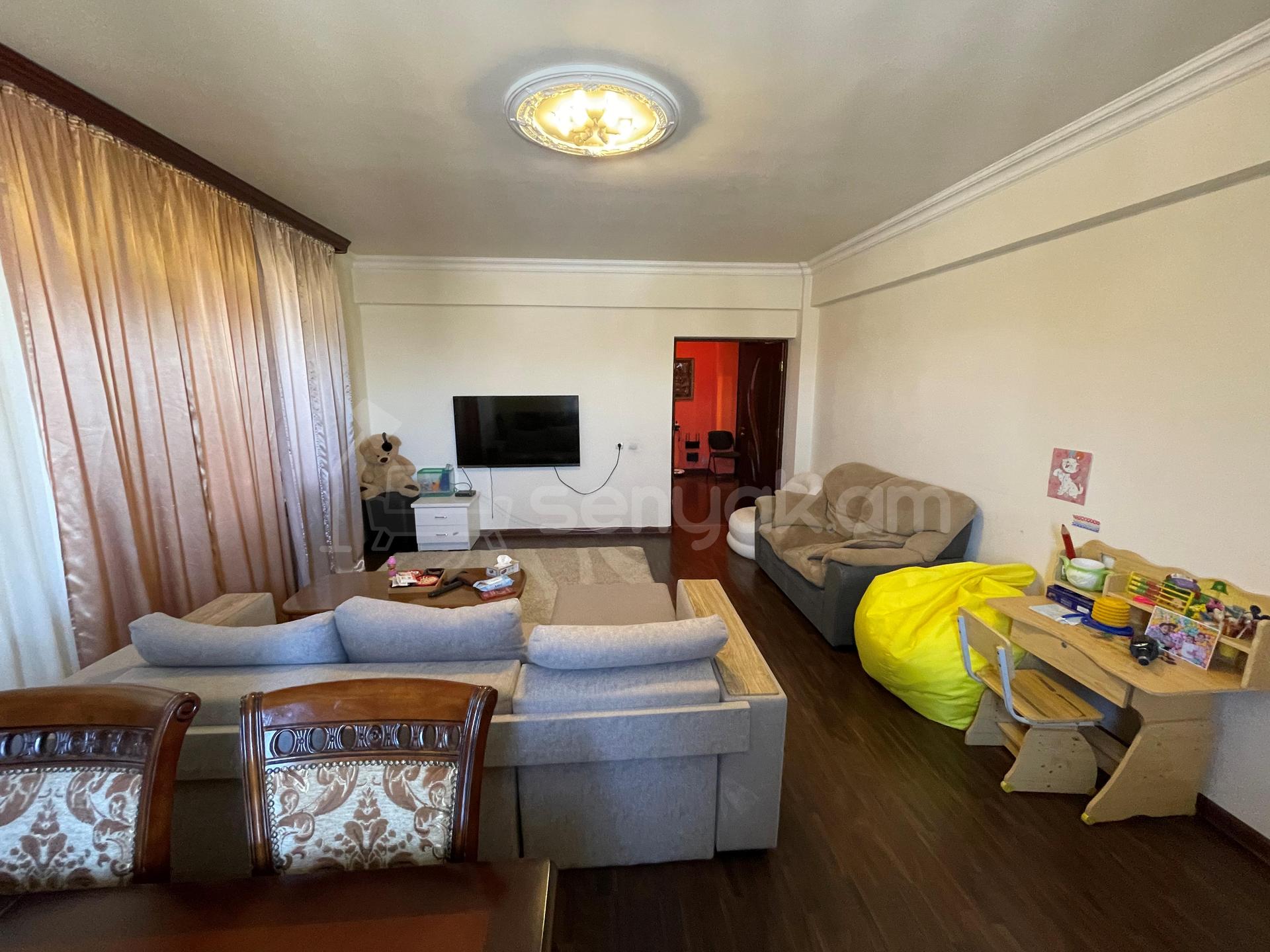 2 Սենյականոց Բնակարան Նորակառույցում, 72քմ, 9/13 հարկ, Նորմալ Վիճակում