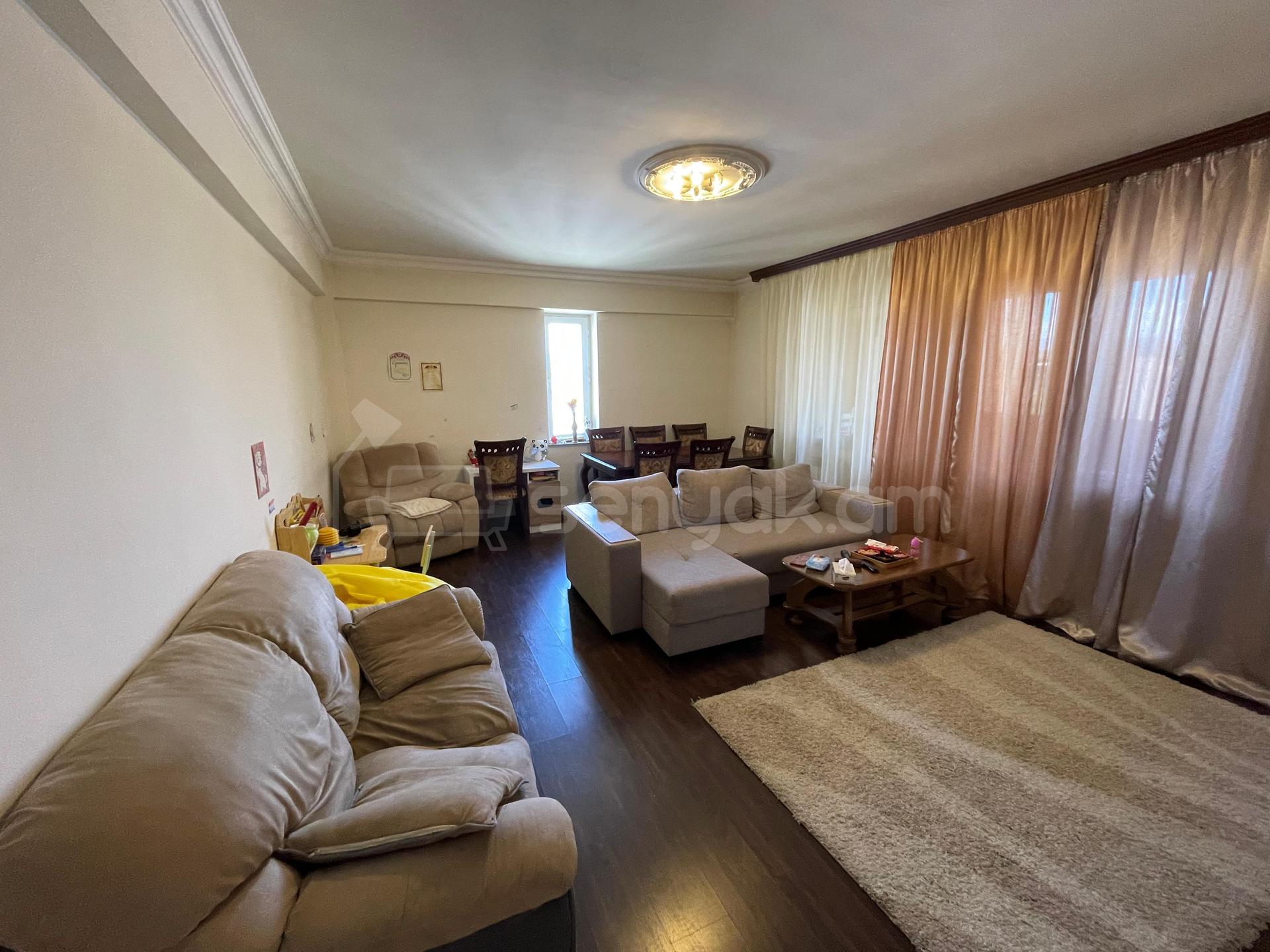 2 Սենյականոց Բնակարան Նորակառույցում, 72քմ, 9/13 հարկ, Նորմալ Վիճակում