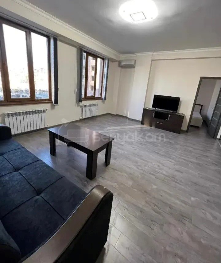 2 Սենյականոց Բնակարան Նորակառույցում, 60քմ, 4/8 հարկ, Կապիտալ Վերանորոգված