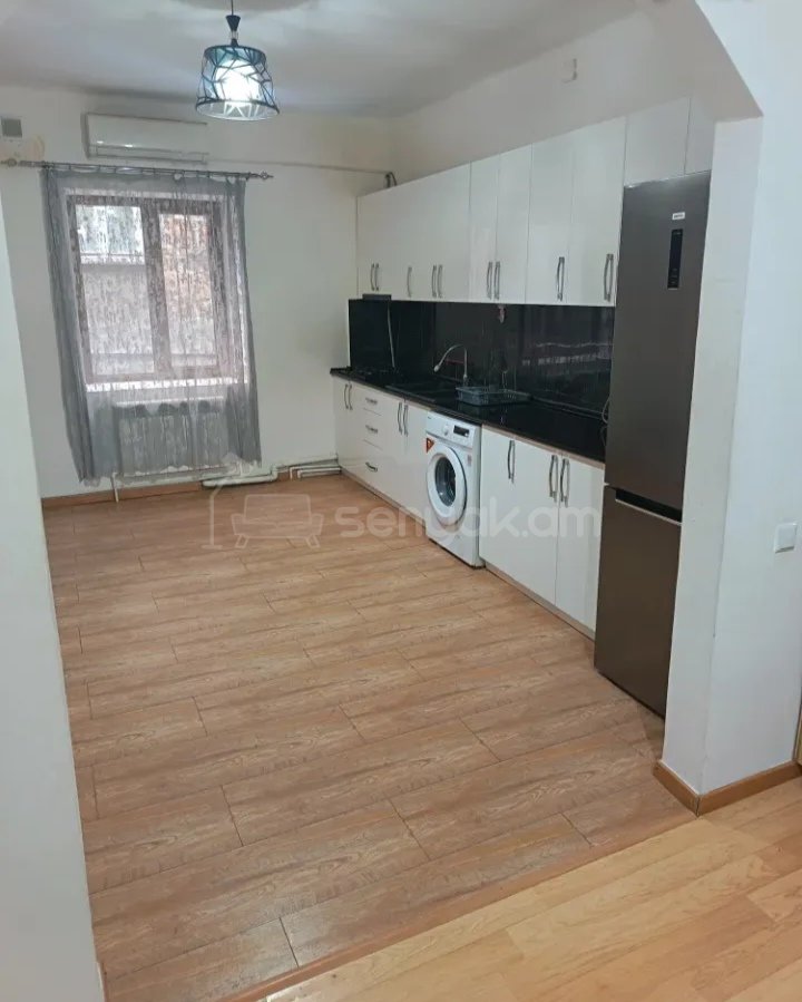 3 Սենյականոց Սեփական Տուն, 90քմ, Նորմալ Վիճակում, Կահավորված