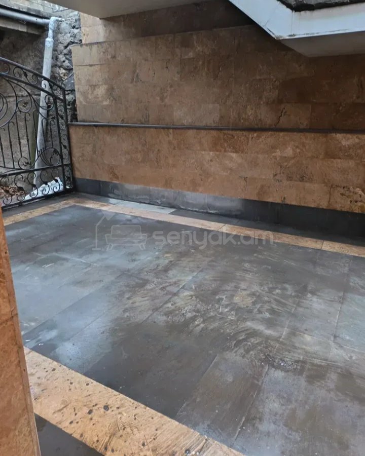 3 Սենյականոց Սեփական Տուն, 90քմ, Նորմալ Վիճակում, Կահավորված