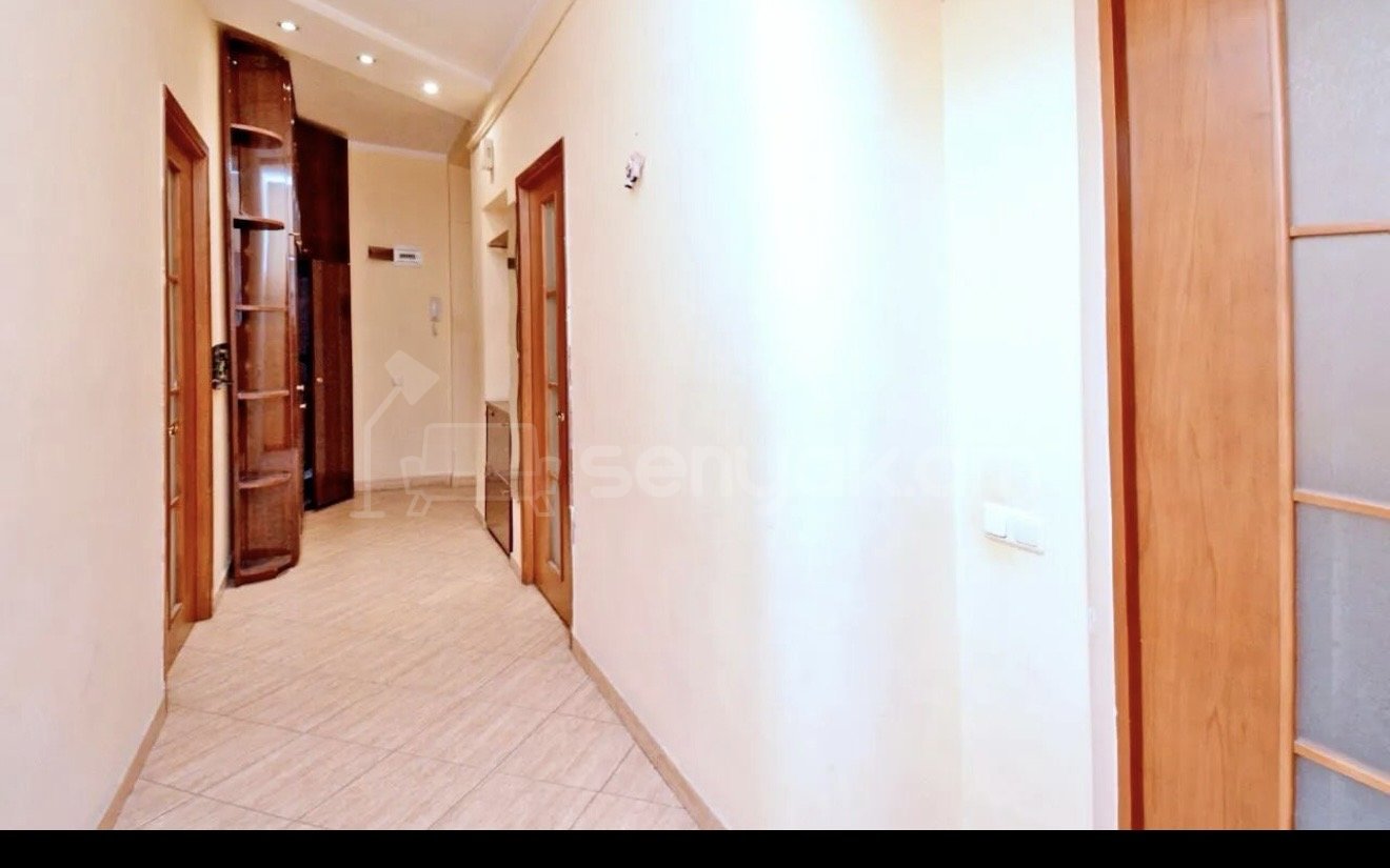 2 Սենյականոց Բնակարան Քարե Շենքում, 68քմ, 4/5 հարկ, Կապիտալ Վերանորոգված