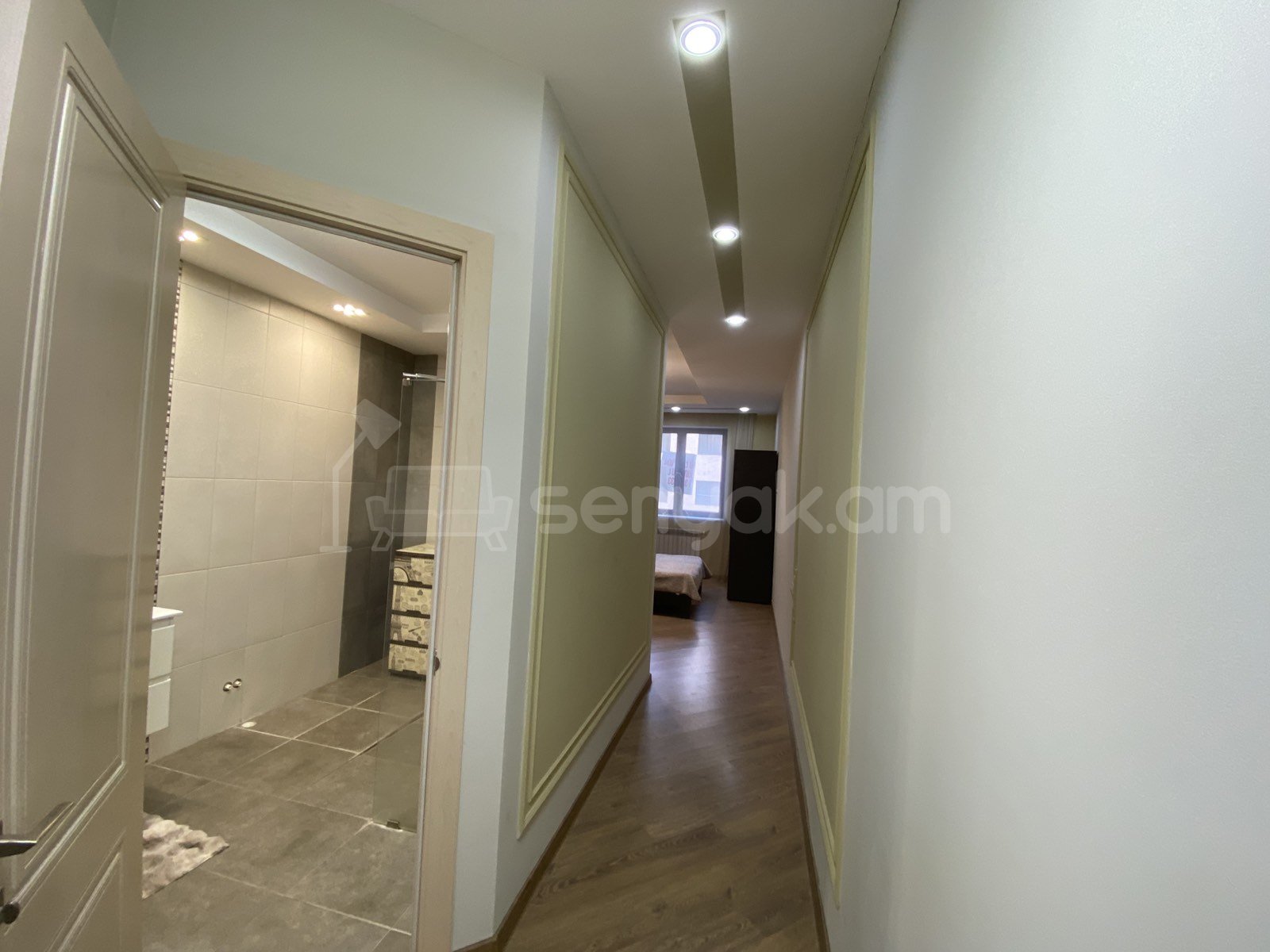 4 Սենյականոց Բնակարան Նորակառույցում, 144քմ, 1/6 հարկ, Կապիտալ Վերանորոգված, Կահավորված