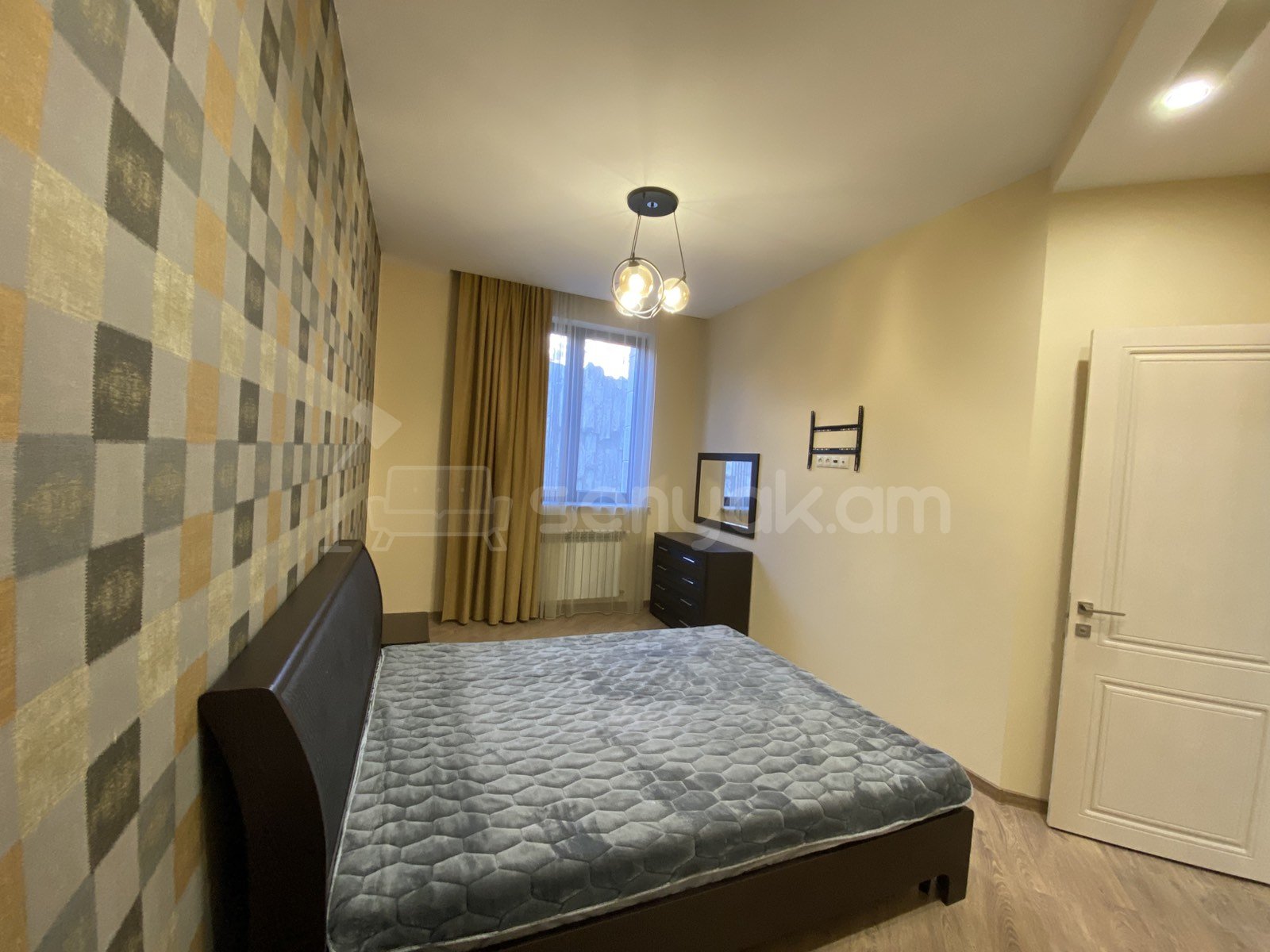 4 Սենյականոց Բնակարան Նորակառույցում, 144քմ, 1/6 հարկ, Կապիտալ Վերանորոգված, Կահավորված