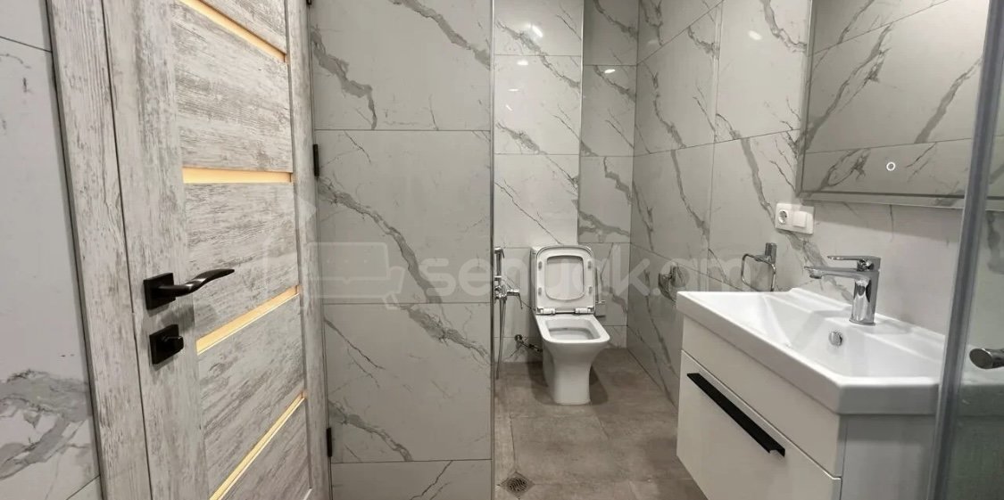 2 Սենյականոց Բնակարան, 50քմ, 7/7 հարկ, Կապիտալ Վերանորոգված, Կահավորված