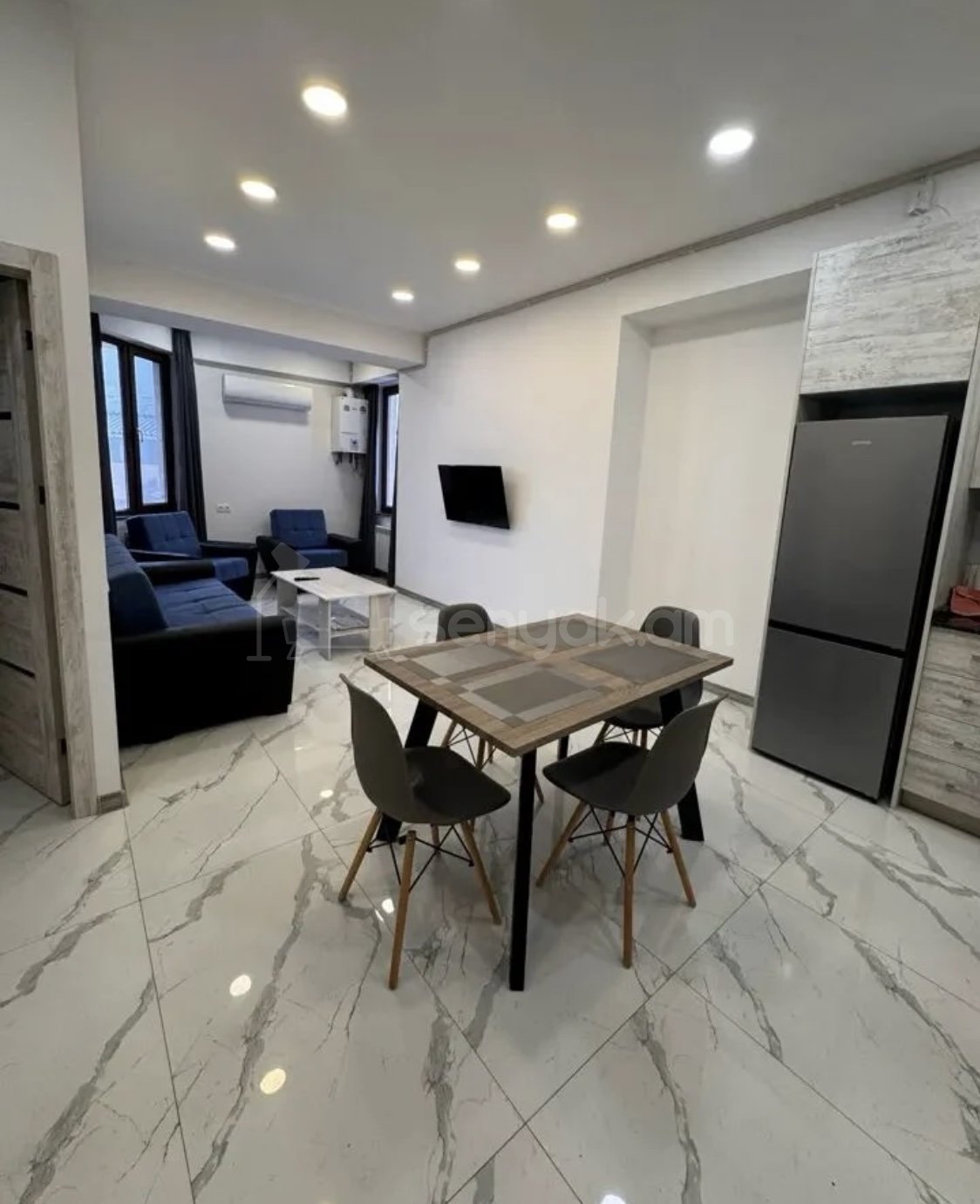 2 Սենյականոց Բնակարան, 50քմ, 7/7 հարկ, Կապիտալ Վերանորոգված, Կահավորված