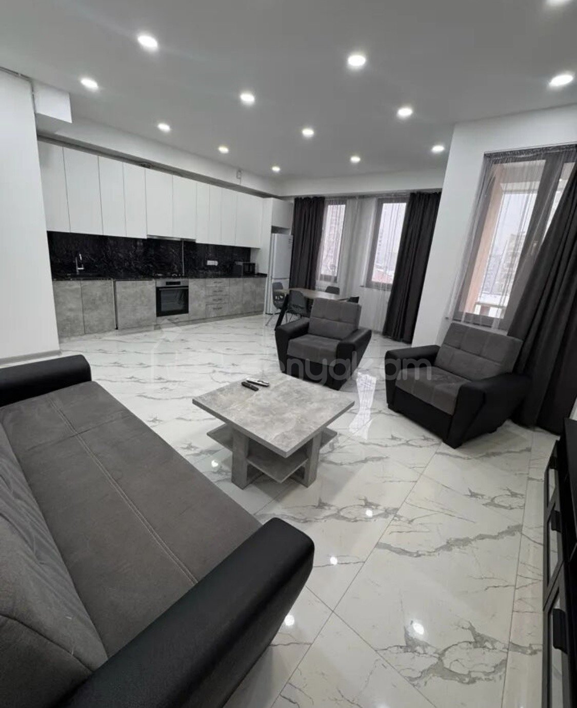 3 Սենյականոց Բնակարան, 78քմ, 5/7 հարկ, Կապիտալ Վերանորոգված, Կահավորված