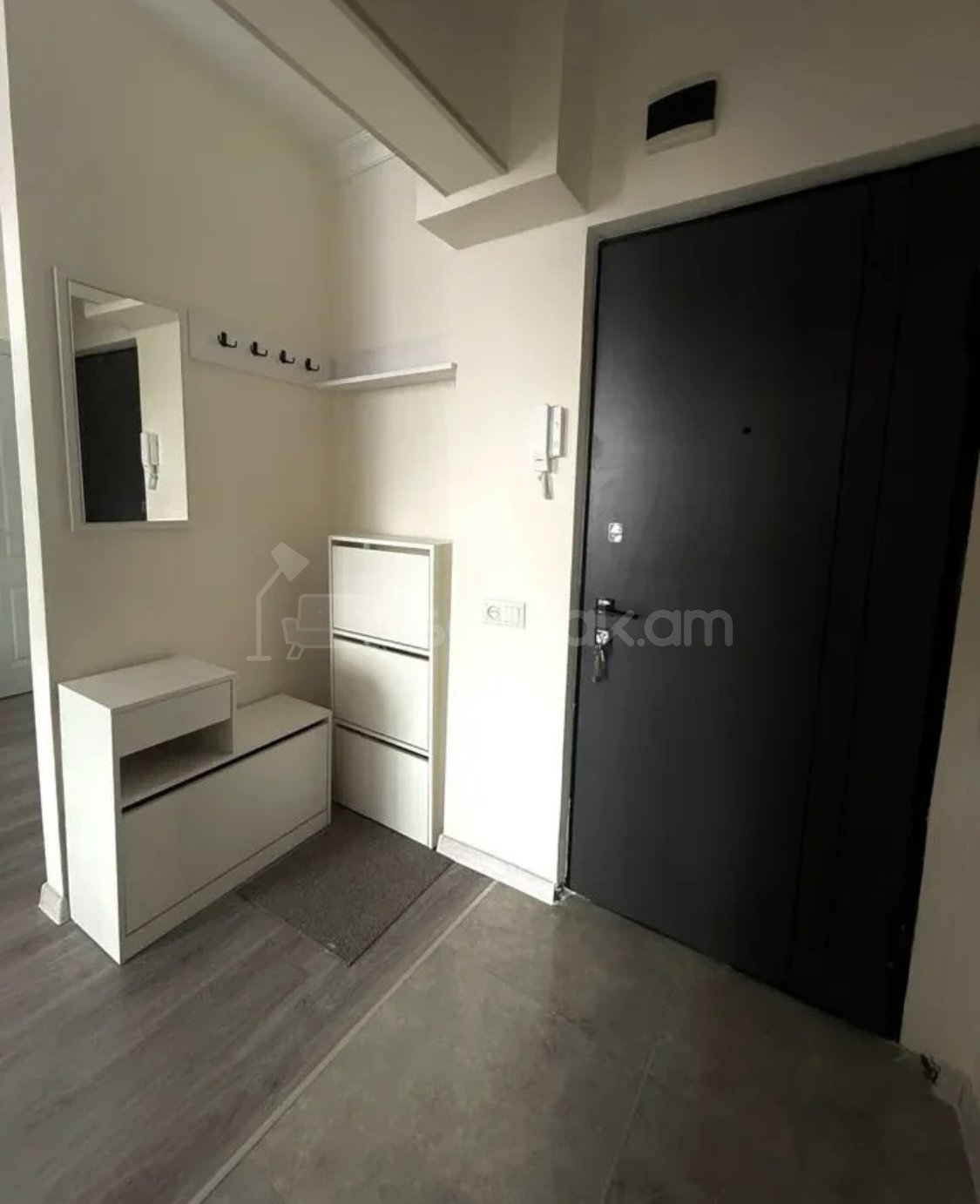 3 Սենյականոց Բնակարան, 51քմ, 13/13 հարկ, Դիզայներական Վերանորոգված