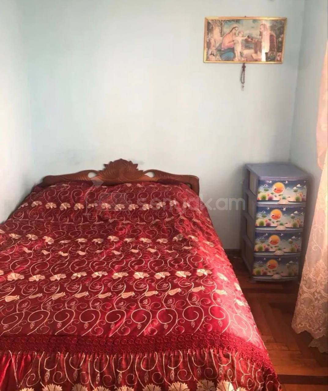 3 Սենյականոց Բնակարան Քարե Շենքում, 70քմ, 5/5 հարկ, Նորմալ Վիճակում