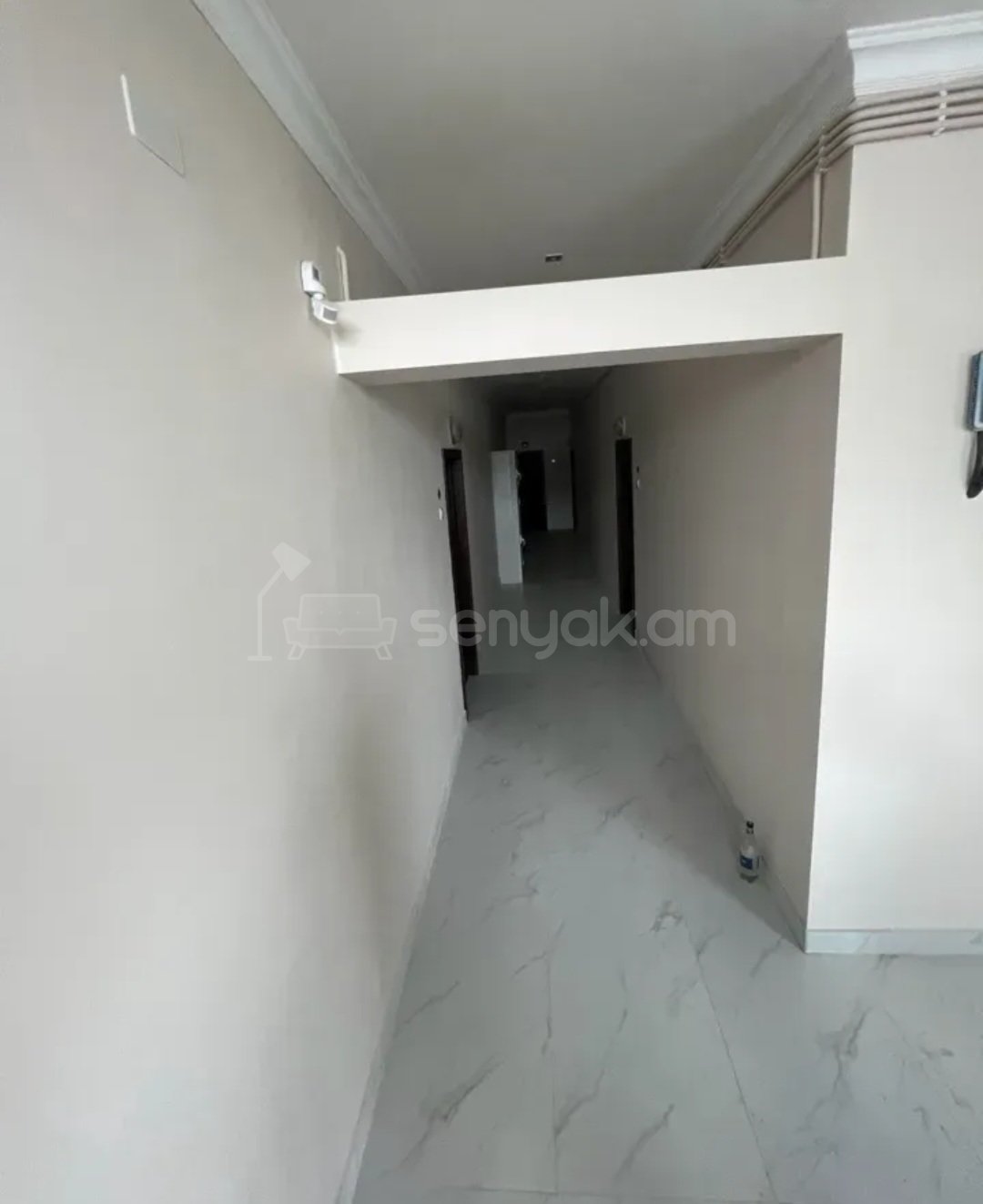 2 Սենյականոց Բնակարան Նորակառույց Քարե Շենքում, 70քմ, 3/3 հարկ, Դիզայներական Վերանորոգված, Կահավորված, Արևկող