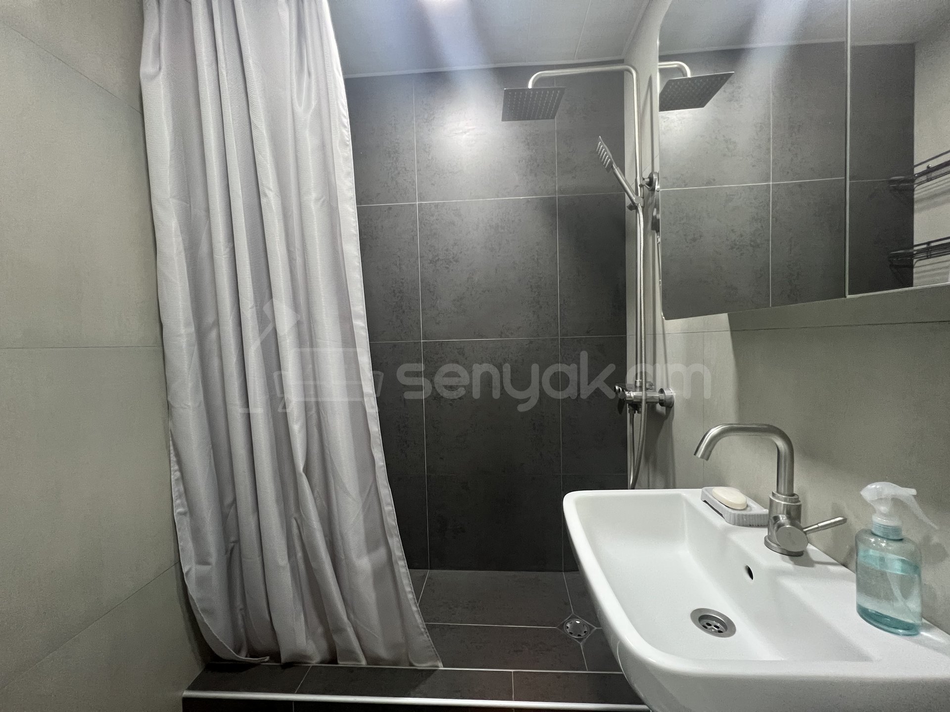 3 Սենյականոց Բնակարան, 76քմ, 2/5 հարկ, Կապիտալ Վերանորոգված, Կահավորված, Արևկող