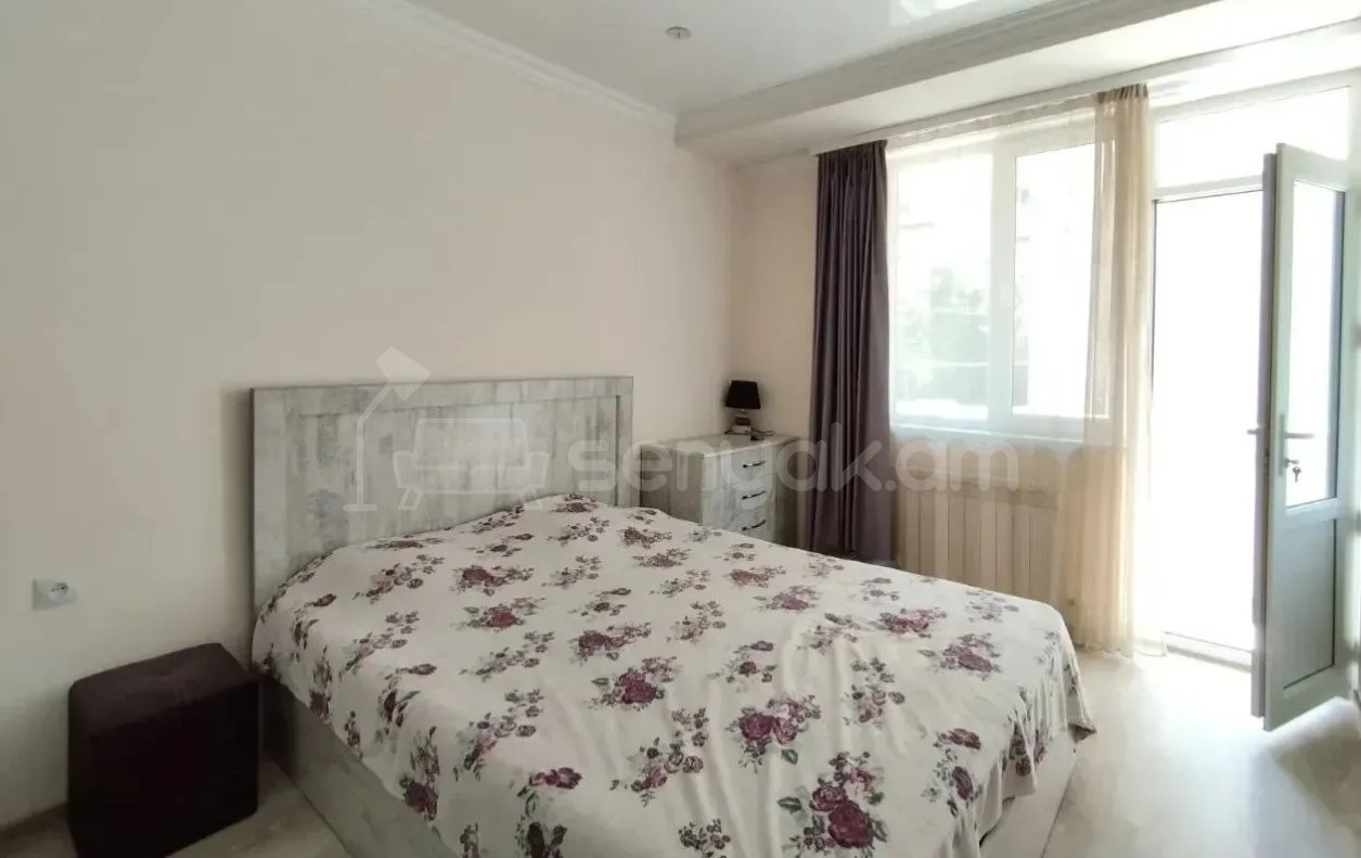 2 Սենյականոց Բնակարան, 52քմ, 2/9 հարկ, Նորմալ Վիճակում, Կահավորված