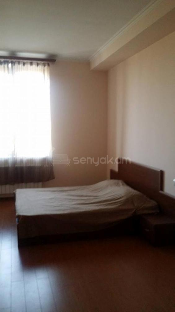 3 Սենյականոց Բնակարան Նորակառույցում, 96քմ, 10/14 հարկ, Կապիտալ Վերանորոգված, Կահավորված, Արևկող