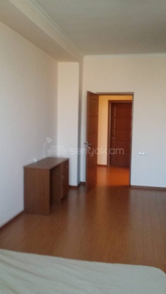 3 Սենյականոց Բնակարան Նորակառույցում, 96քմ, 10/14 հարկ, Կապիտալ Վերանորոգված, Կահավորված, Արևկող