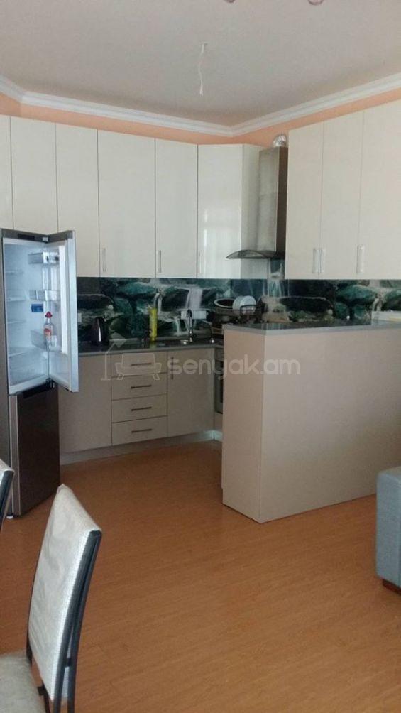 3 Սենյականոց Բնակարան Նորակառույցում, 96քմ, 10/14 հարկ, Կապիտալ Վերանորոգված, Կահավորված, Արևկող