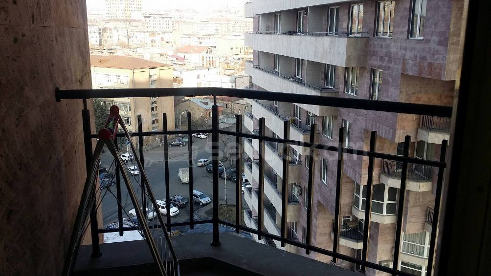 3 Սենյականոց Բնակարան Նորակառույցում, 96քմ, 10/14 հարկ, Կապիտալ Վերանորոգված, Կահավորված, Արևկող