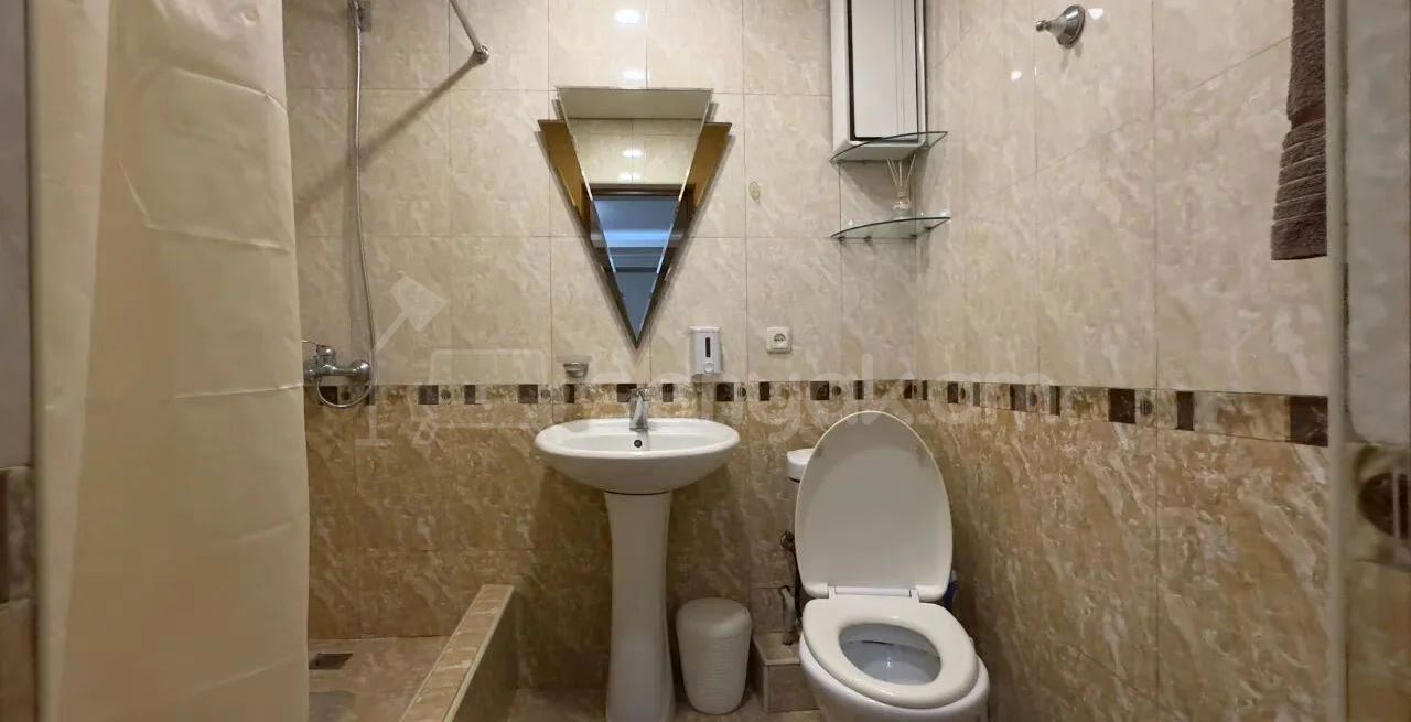 2 Սենյականոց Բնակարան, 45քմ, 2/10 հարկ, Դիզայներական Վերանորոգված, Կահավորված, Արևկող