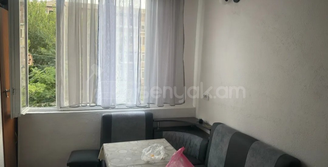 2 Սենյականոց Բնակարան Քարե Շենքում, 60քմ, 3/5 հարկ, Կապիտալ Վերանորոգված, Կահավորված, Արևկող