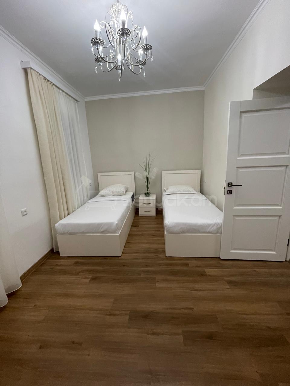 3 Սենյականոց Սեփական Տուն, 90քմ, Դիզայներական Վերանորոգված, Կահավորված