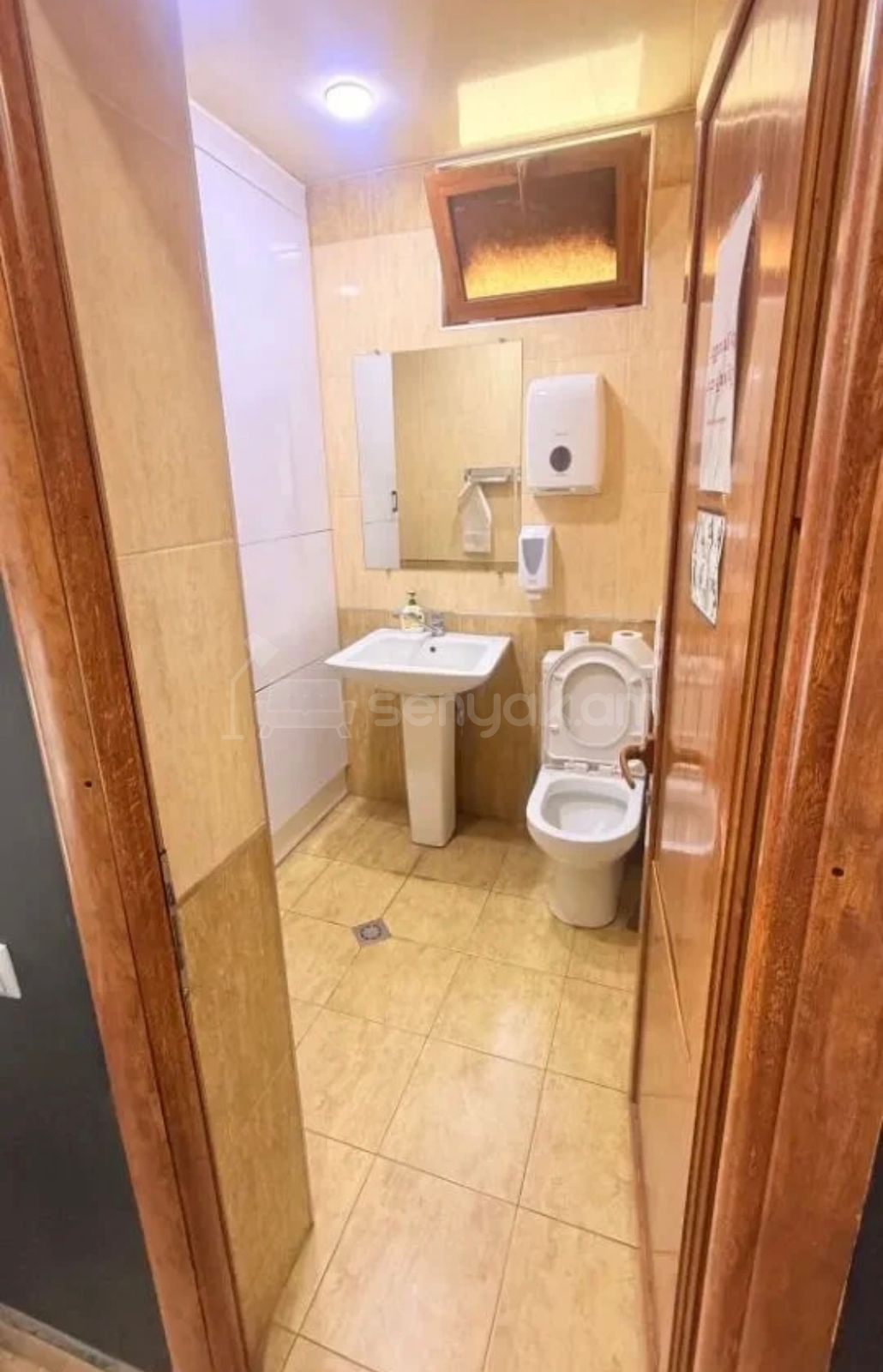 Օֆիսային Տարածք, 200քմ, Կապիտալ Վերանորոգված