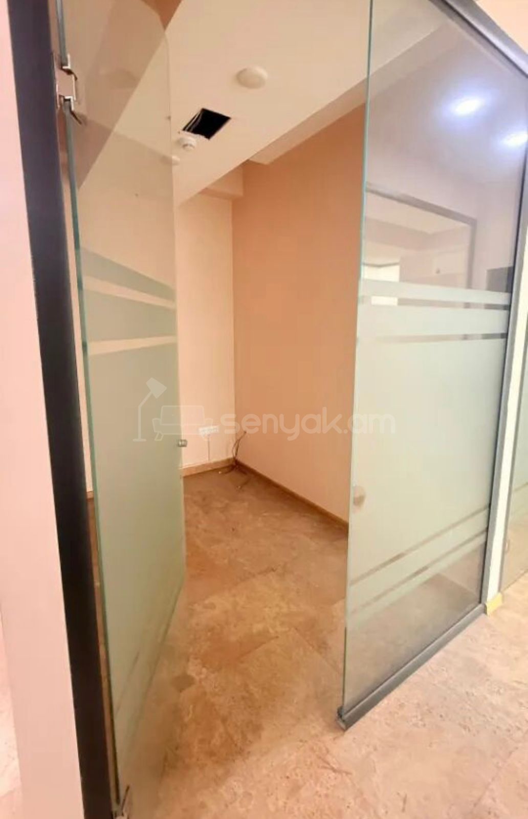 Օֆիսային Տարածք, 200քմ, Կապիտալ Վերանորոգված