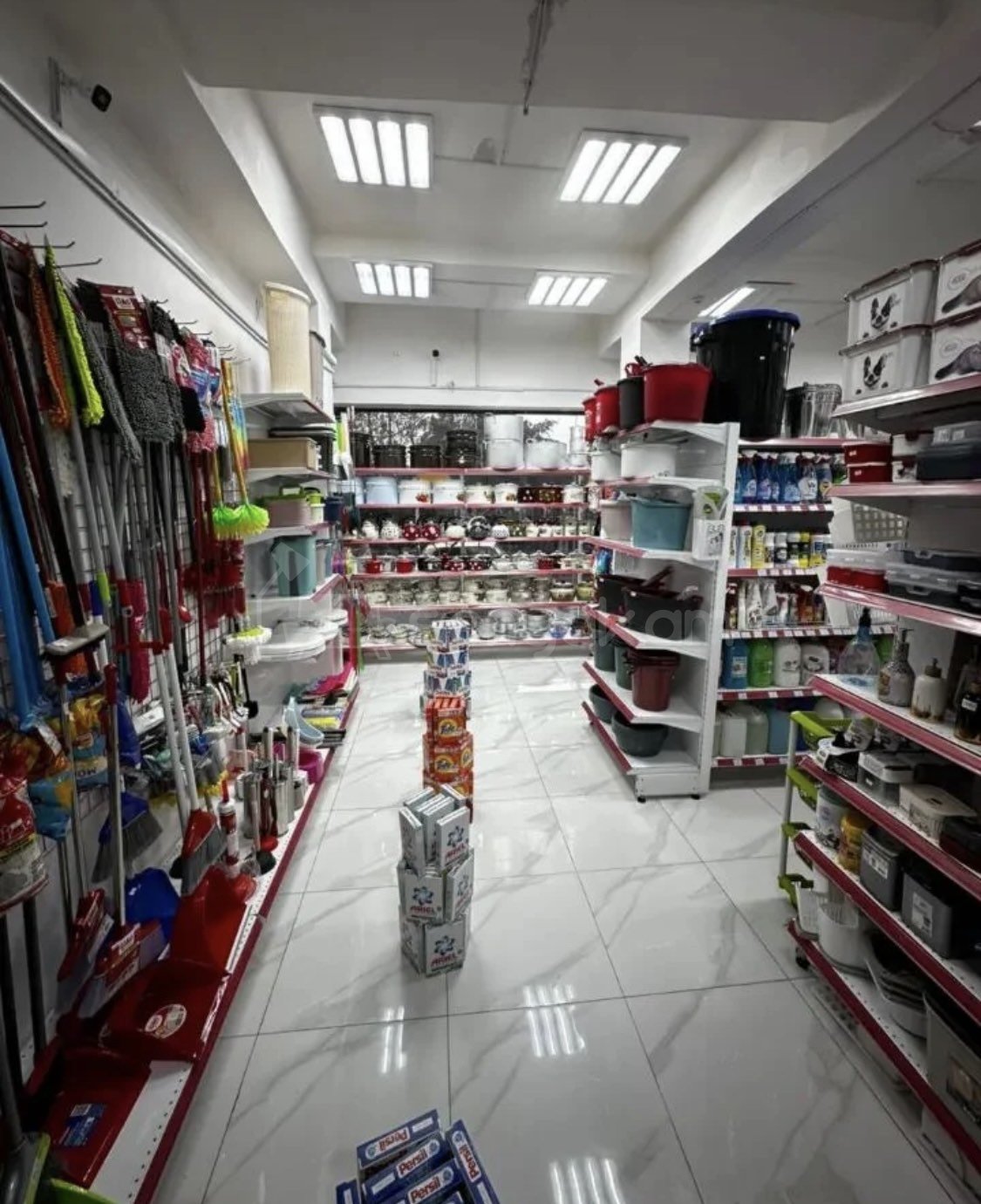 Առևտրի Տարածք, 202քմ, Կապիտալ Վերանորոգված