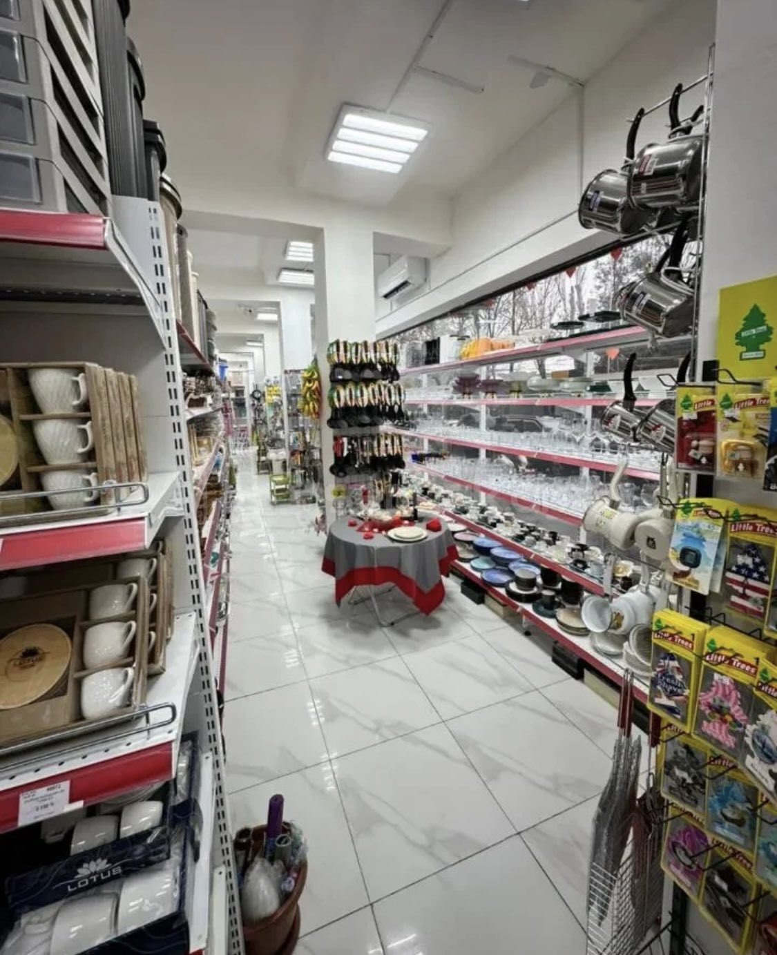 Առևտրի Տարածք, 202քմ, Կապիտալ Վերանորոգված