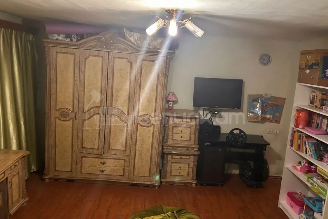 3 Սենյականոց Բնակարան Քարե Շենքում, 95քմ, 1/5 հարկ, Կոսմետիկ Վերանորոգված