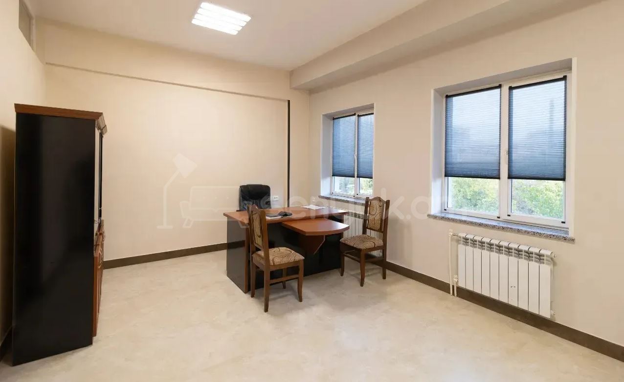 Օֆիսային Տարածք, 207քմ, Կապիտալ Վերանորոգված