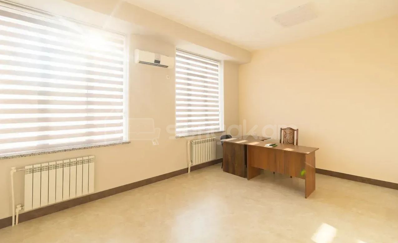 Օֆիսային Տարածք, 207քմ, Կապիտալ Վերանորոգված