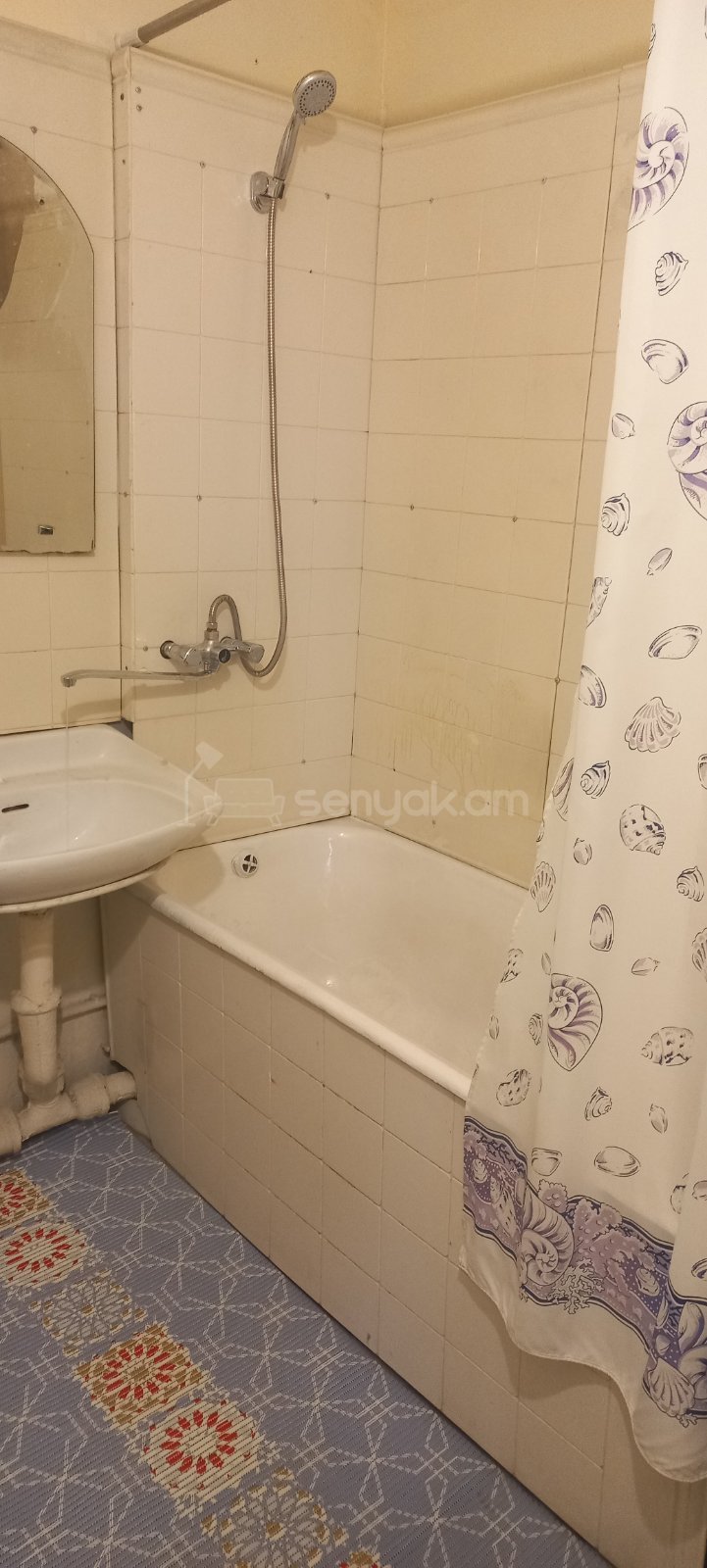 1 Սենյականոց Բնակարան, 47քմ, 6/9 հարկ, Նորմալ Վիճակում