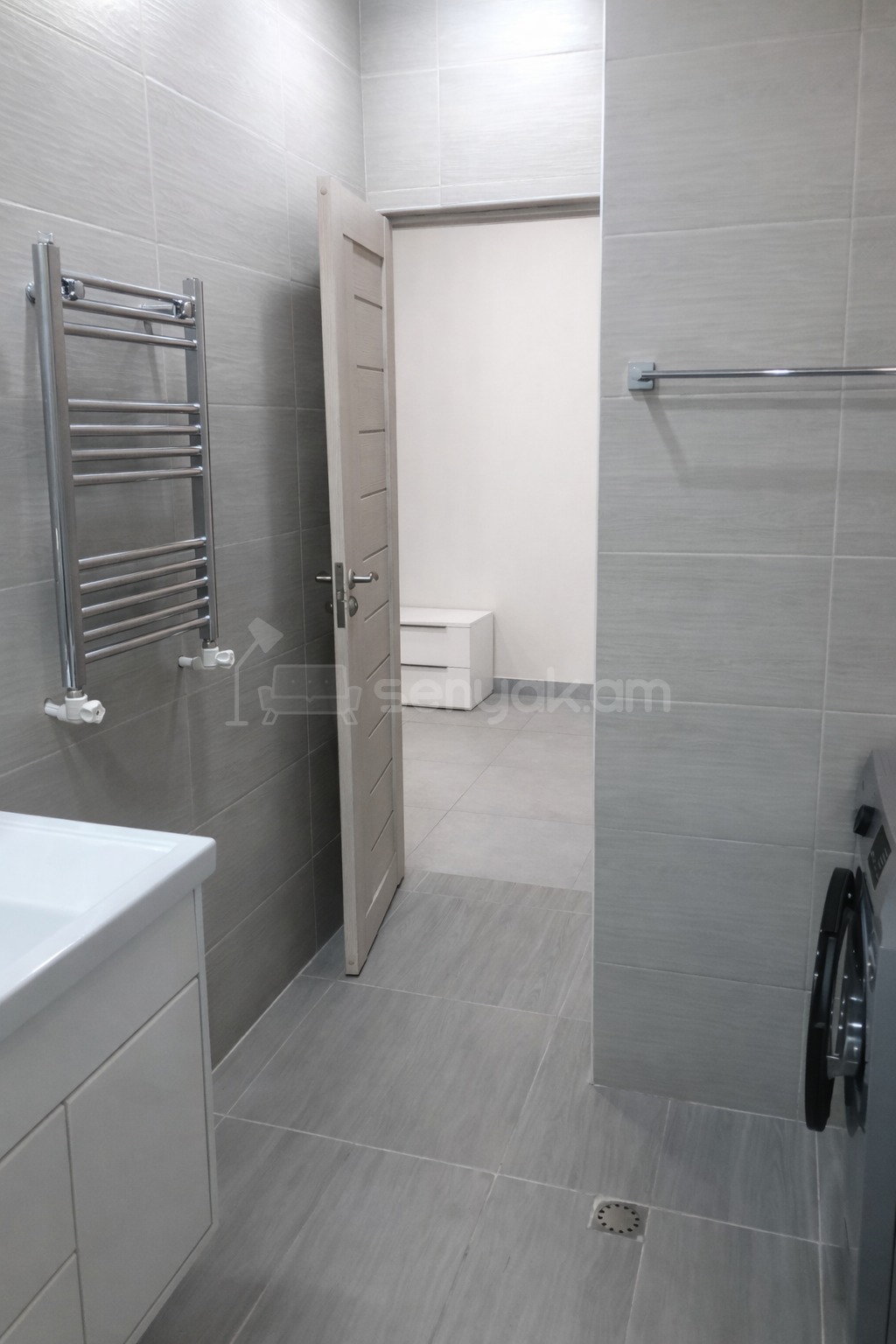 2 Սենյականոց Բնակարան Նորակառույցում, 73քմ, 5/10 հարկ, Կապիտալ Վերանորոգված, Կահավորված