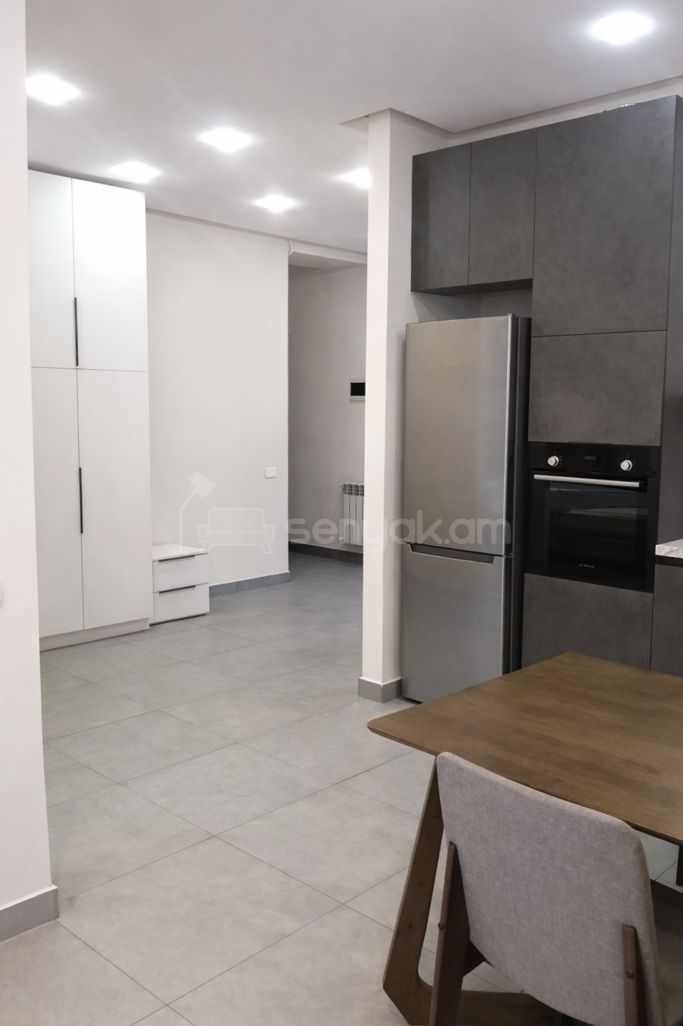 2 Սենյականոց Բնակարան Նորակառույցում, 73քմ, 5/10 հարկ, Կապիտալ Վերանորոգված, Կահավորված