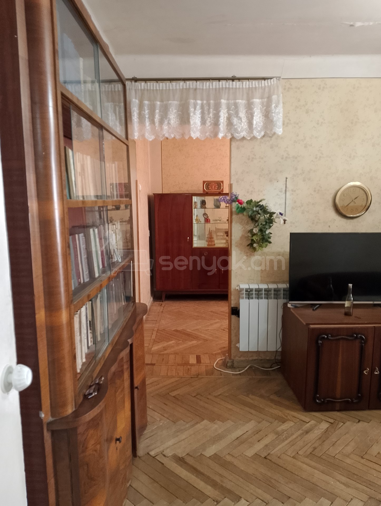 2 Սենյականոց Բնակարան Քարե Շենքում, 65քմ, 2/5 հարկ, Կոսմետիկ Վերանորոգված, Կահավորված, Արևկող