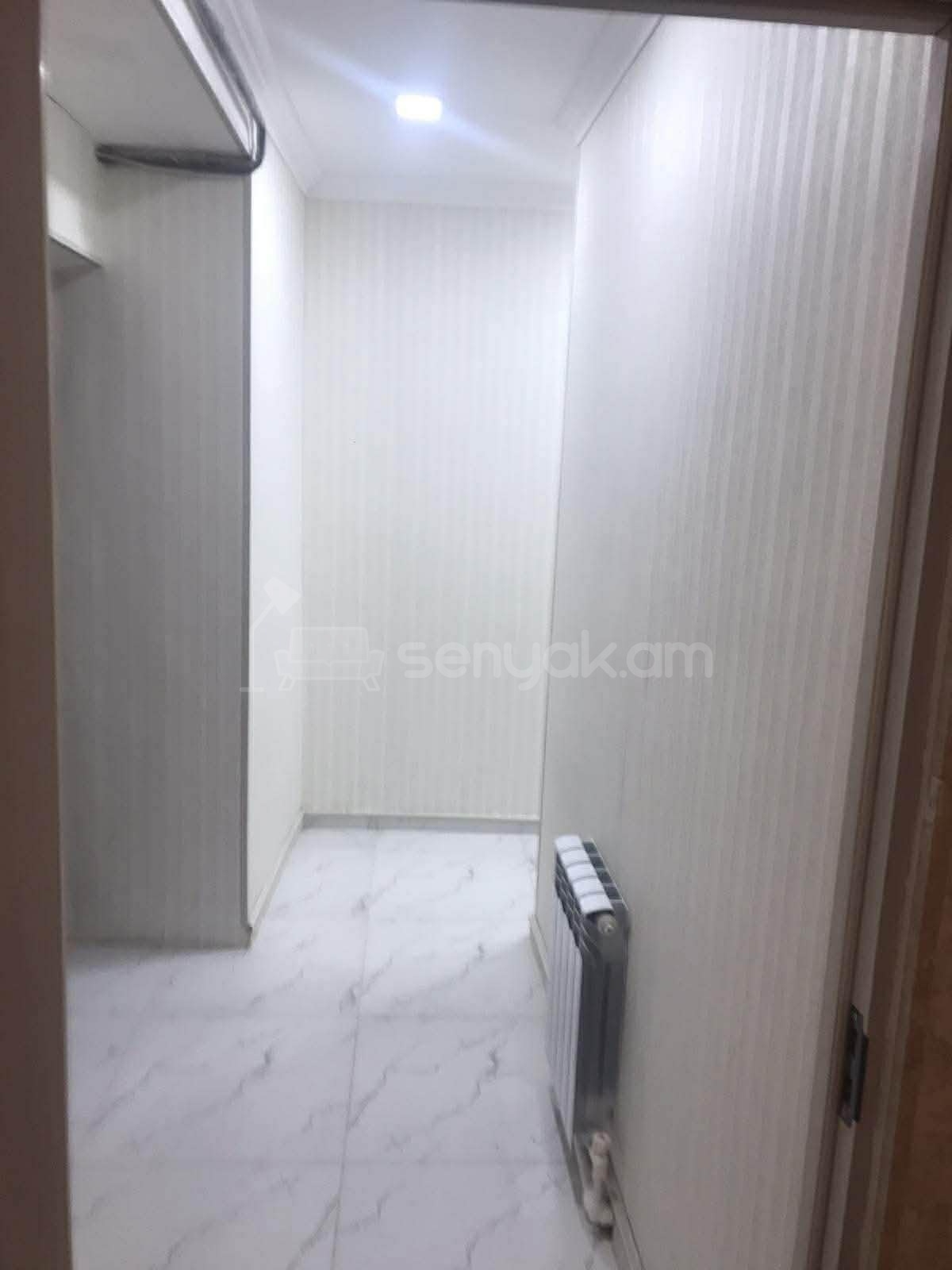 2 Սենյականոց Բնակարան, 50քմ, 7/9 հարկ, Նորմալ Վիճակում, Կահավորված