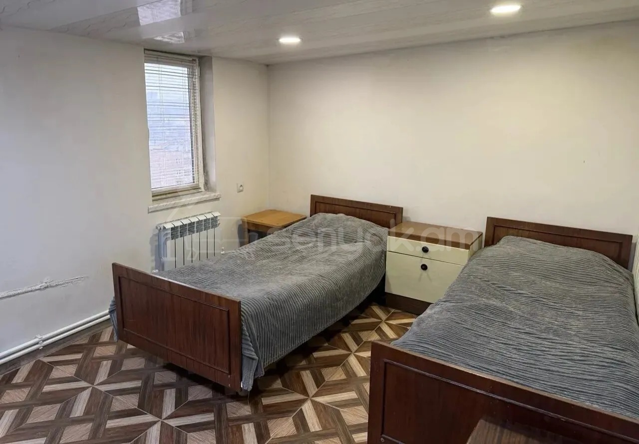 3 Սենյականոց Բնակարան, 90քմ, 9/9 հարկ, Կապիտալ Վերանորոգված, Կահավորված, Արևկող