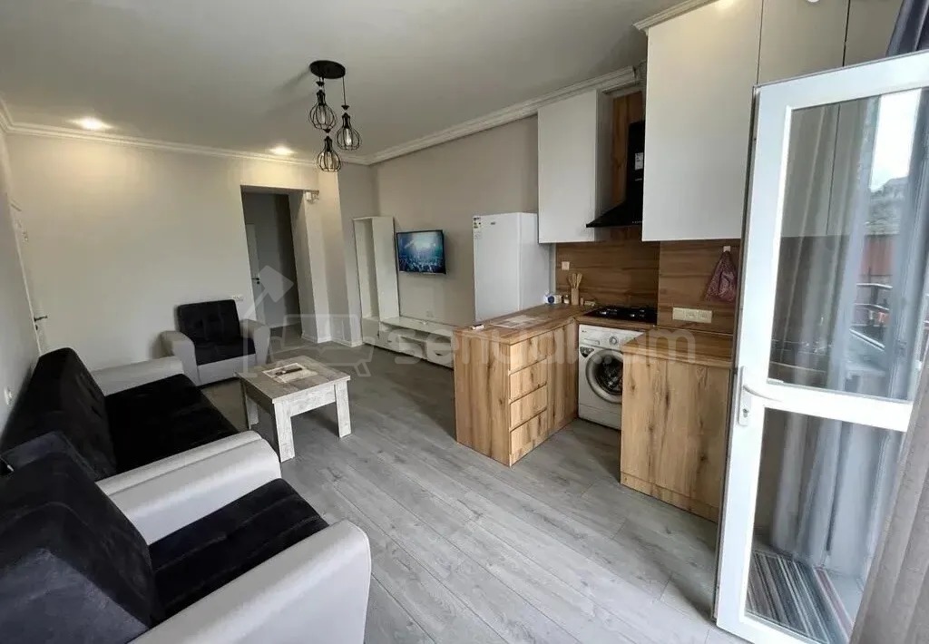 2 Սենյականոց Բնակարան, 57քմ, 4/6 հարկ, Կապիտալ Վերանորոգված, Կահավորված