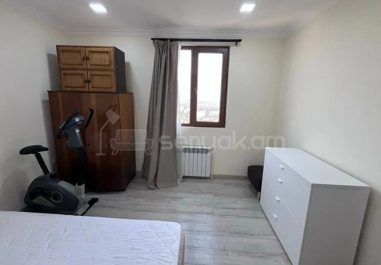 3 Սենյականոց Բնակարան, 81քմ, 11/16 հարկ, Կապիտալ Վերանորոգված, Կահավորված