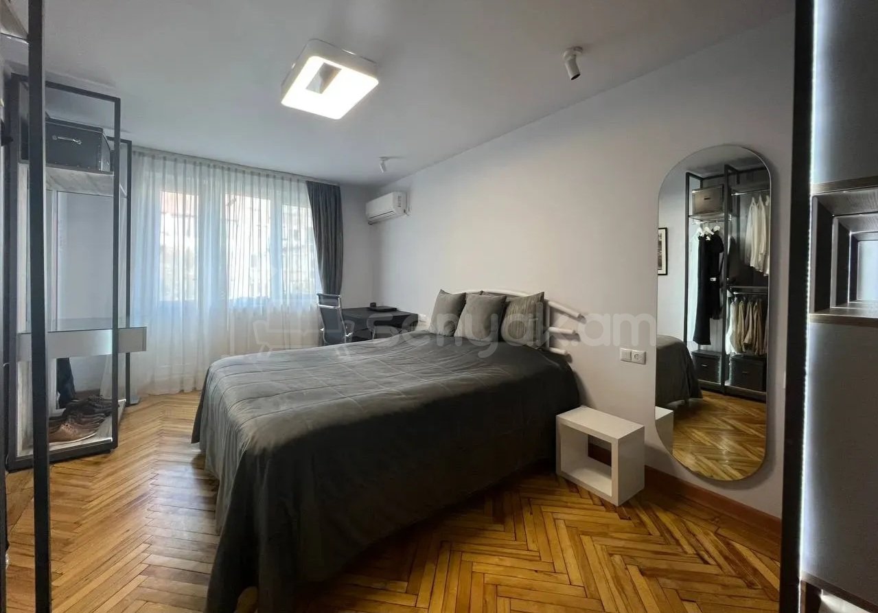 3 Սենյականոց Բնակարան, 76քմ, 2/5 հարկ, Կապիտալ Վերանորոգված, Կահավորված