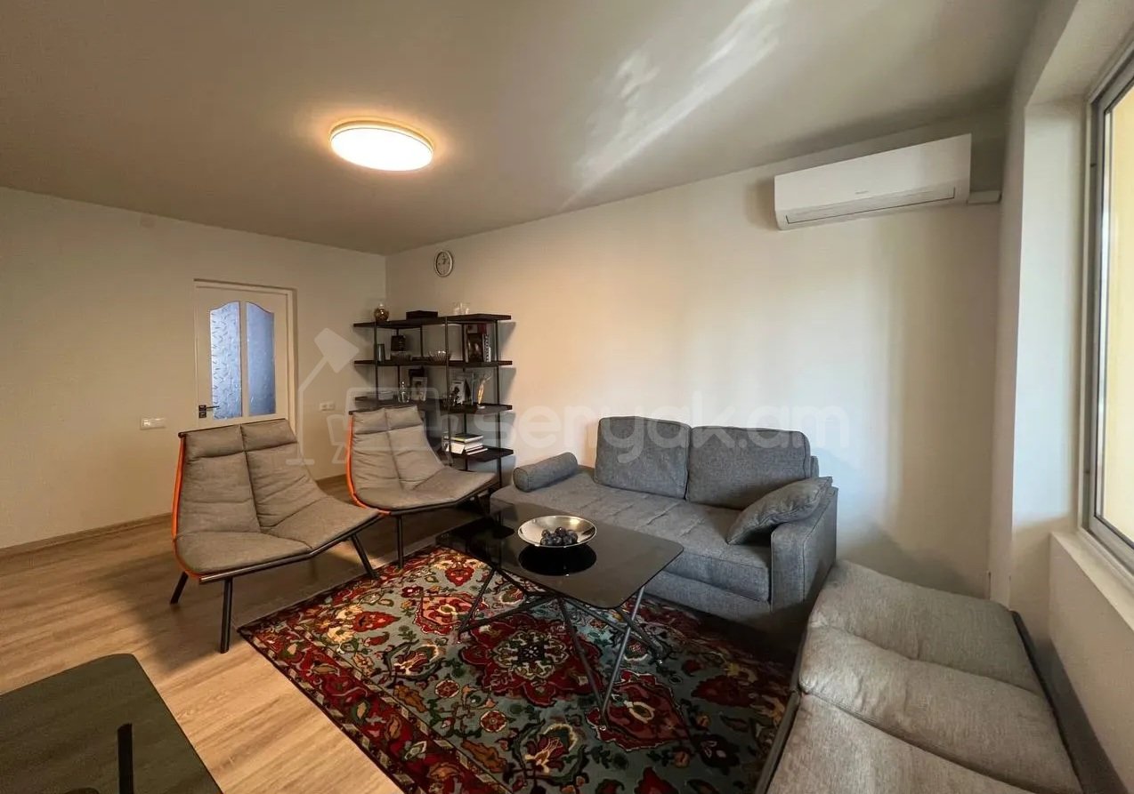 3 Սենյականոց Բնակարան, 76քմ, 2/5 հարկ, Կապիտալ Վերանորոգված, Կահավորված