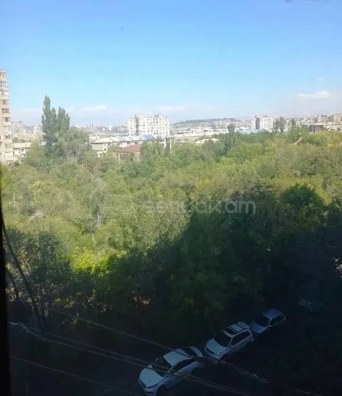 2 Սենյականոց Բնակարան, 39քմ, 5/12 հարկ, Կապիտալ Վերանորոգված