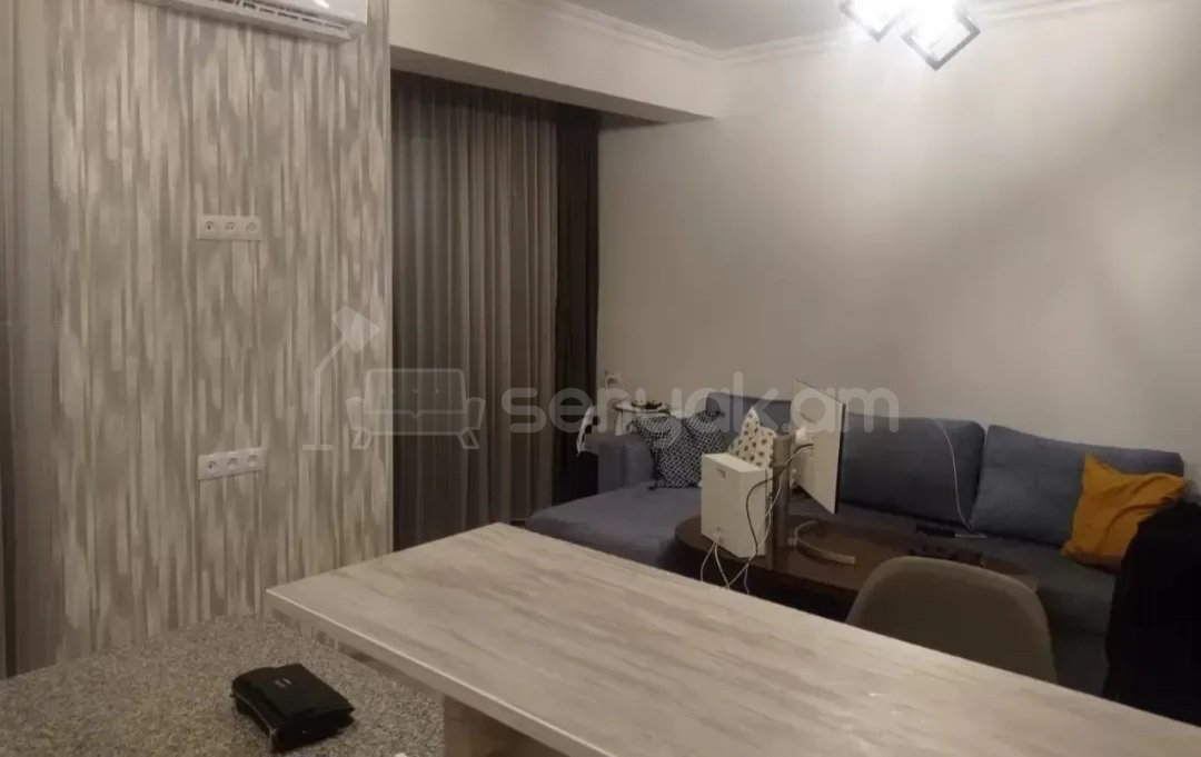 2 Սենյականոց Բնակարան Քարե Շենքում, 55քմ, 5/5 հարկ, Դիզայներական Վերանորոգված