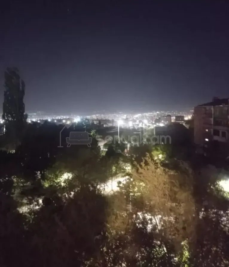 2 Սենյականոց Բնակարան Քարե Շենքում, 55քմ, 5/5 հարկ, Դիզայներական Վերանորոգված