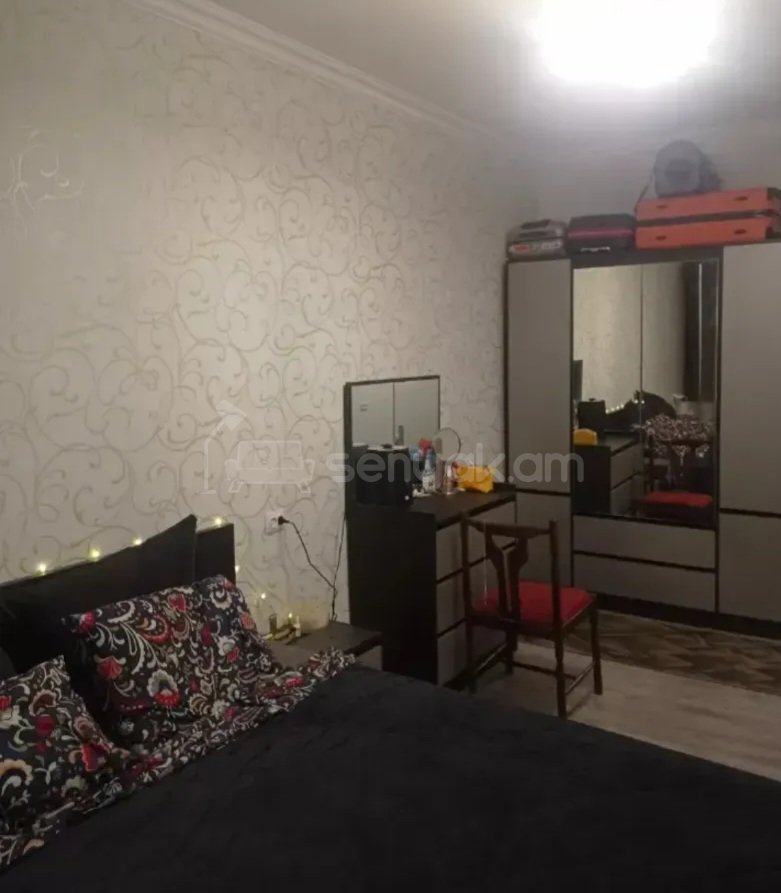 2 Սենյականոց Բնակարան Քարե Շենքում, 55քմ, 5/5 հարկ, Դիզայներական Վերանորոգված