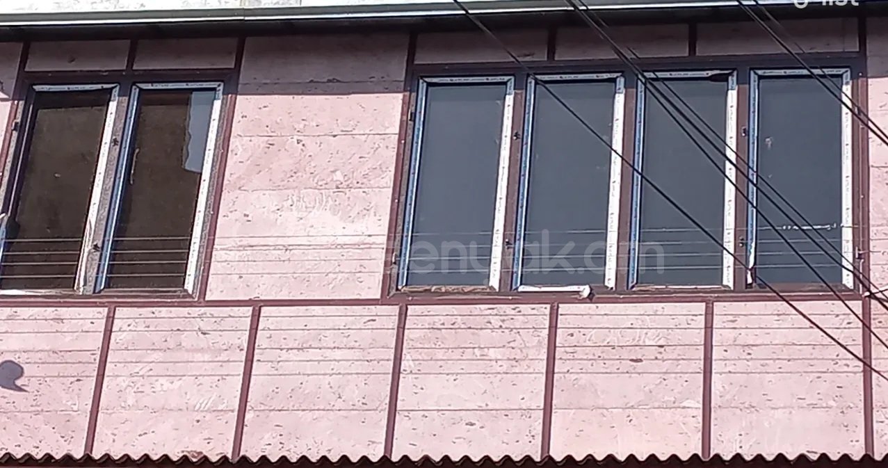 1 Սենյականոց Բնակարան Քարե Շենքում, 47քմ, 3/5 հարկ, Զրոյական Վիճակում