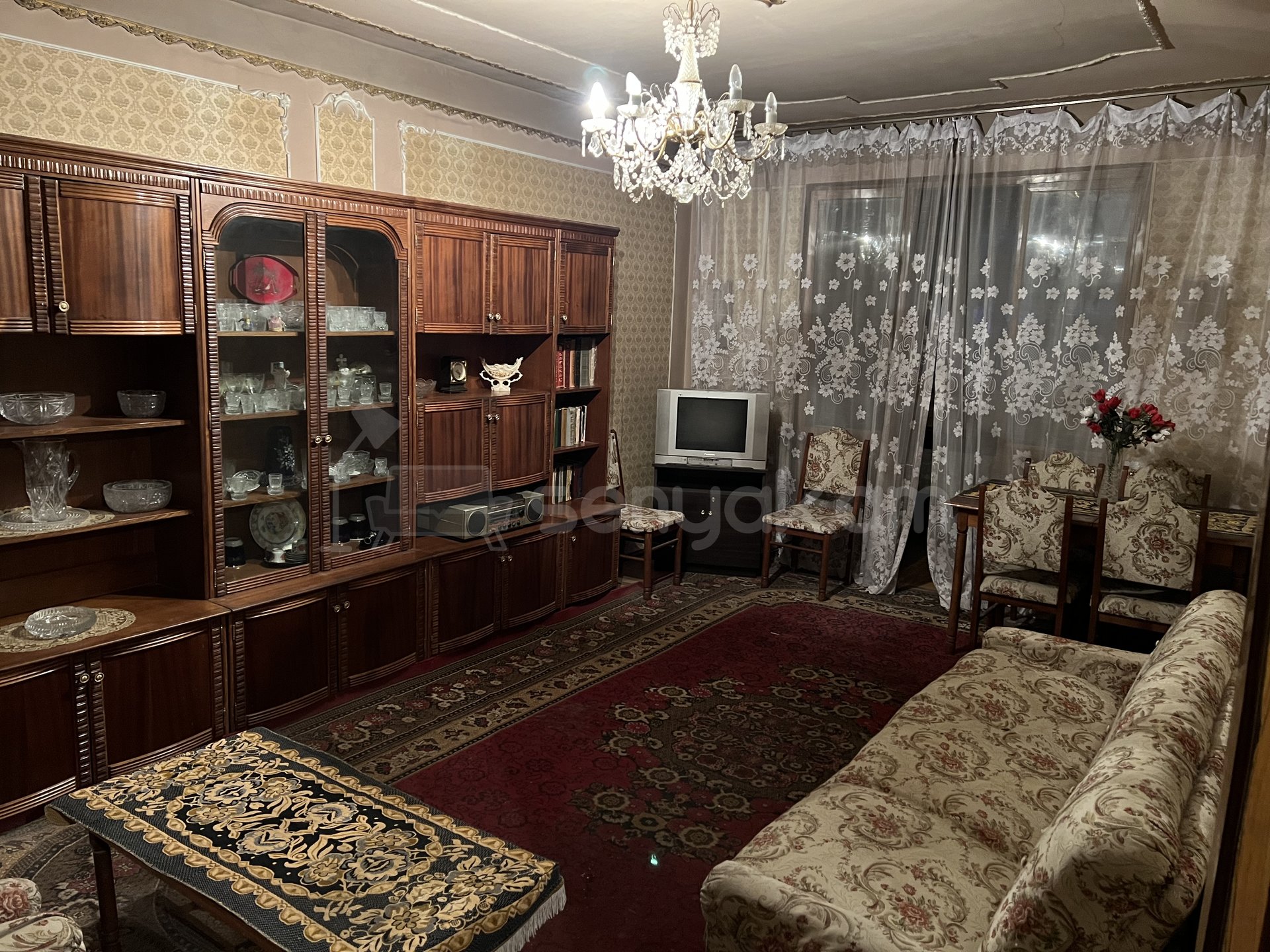 2 Սենյականոց Բնակարան, 63քմ, 3/9 հարկ, Նորմալ Վիճակում, Կահավորված, Արևկող