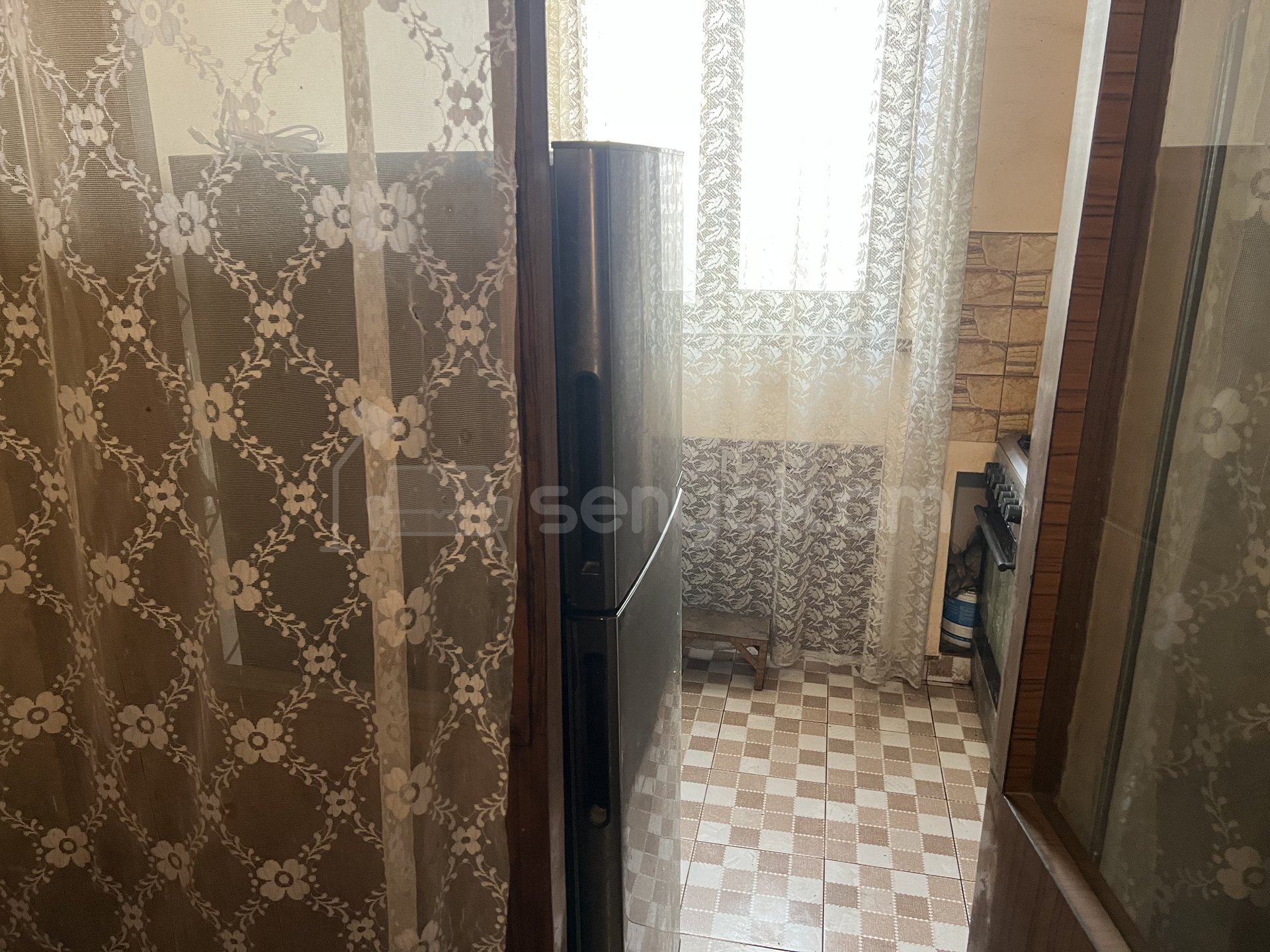 2 Սենյականոց Բնակարան, 63քմ, 3/9 հարկ, Նորմալ Վիճակում, Կահավորված, Արևկող